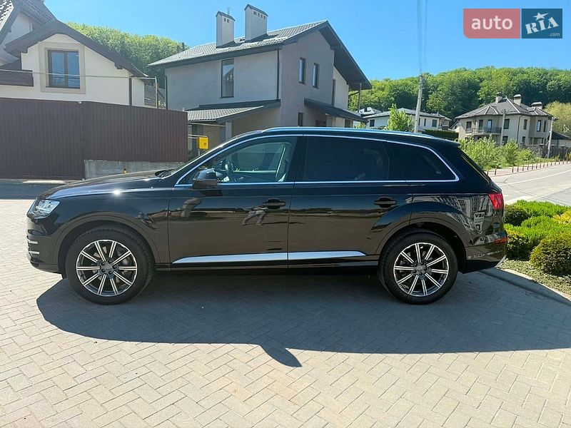 Позашляховик / Кросовер Audi Q7 2018 в Львові