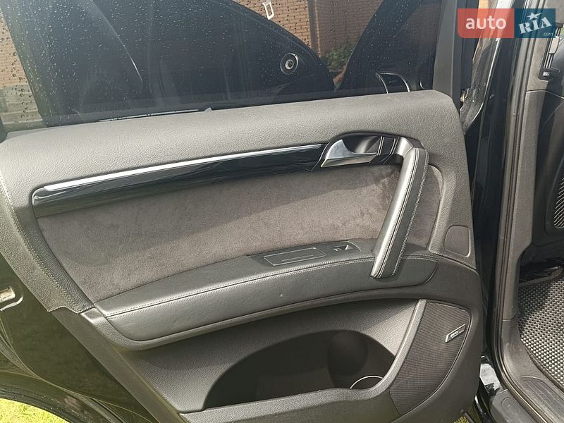 Внедорожник / Кроссовер Audi Q7 2007 в Ратным
