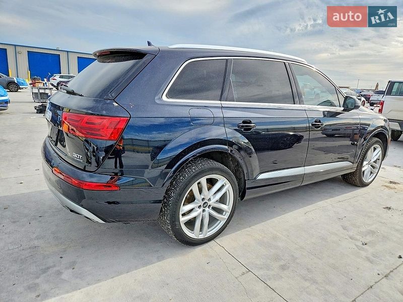 Внедорожник / Кроссовер Audi Q7 2017 в Львове
