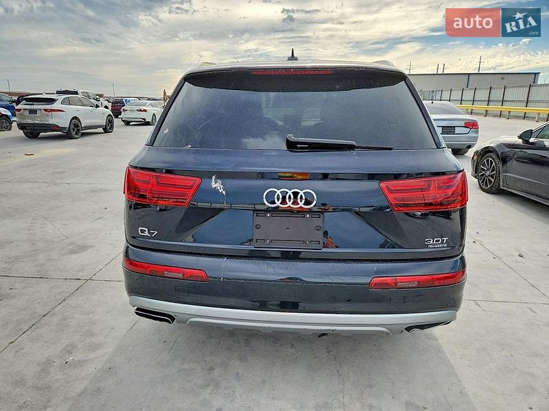 Внедорожник / Кроссовер Audi Q7 2017 в Львове