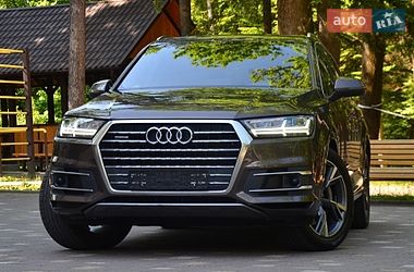 Позашляховик / Кросовер Audi Q7 2015 в Трускавці