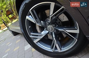 Позашляховик / Кросовер Audi Q7 2015 в Трускавці