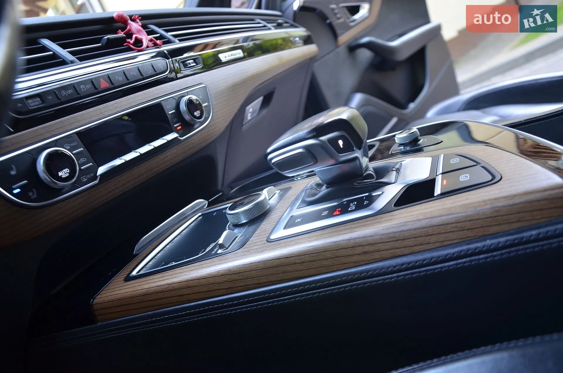 2015 Audi Q7 - мініатюра 38