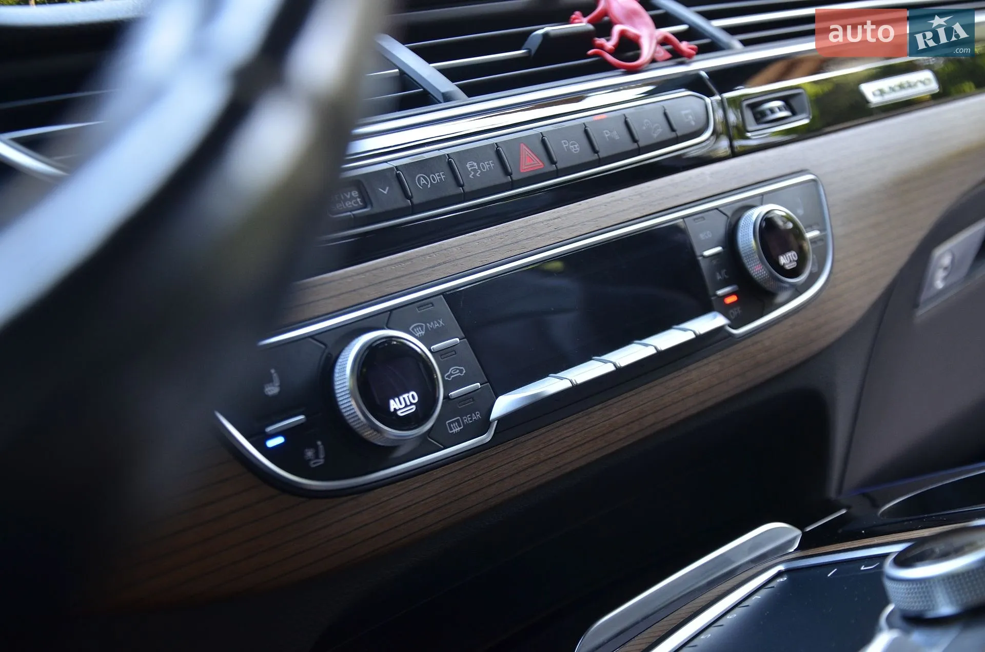 2015 Audi Q7 - мініатюра 39