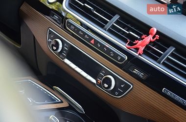 Позашляховик / Кросовер Audi Q7 2015 в Трускавці
