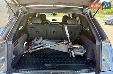 Позашляховик / Кросовер Audi Q7 2016 в Івано-Франківську