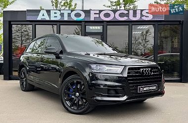 Внедорожник / Кроссовер Audi Q7 2016 в Киеве