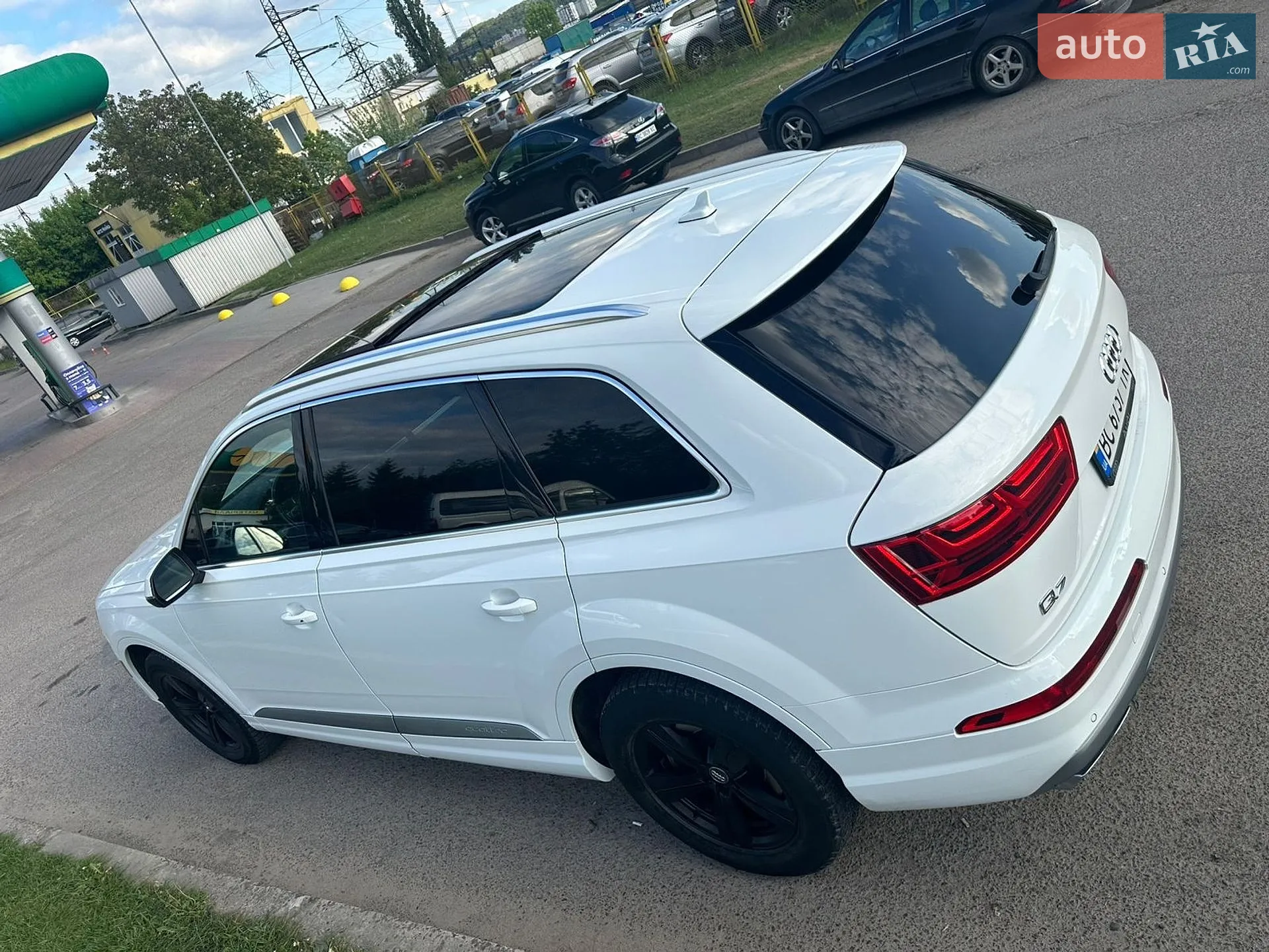 2017 Audi Q7 - мініатюра 2