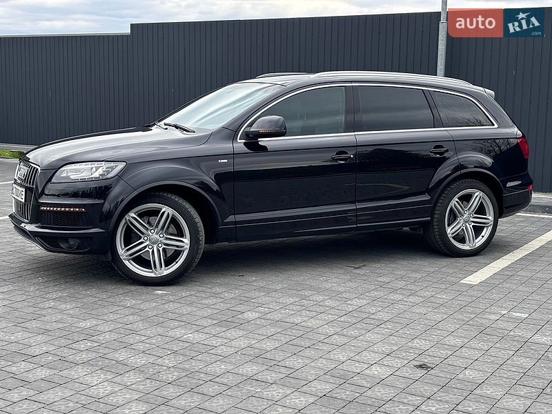 Позашляховик / Кросовер Audi Q7 2013 в Самборі