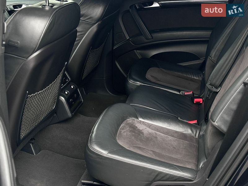 Позашляховик / Кросовер Audi Q7 2013 в Самборі