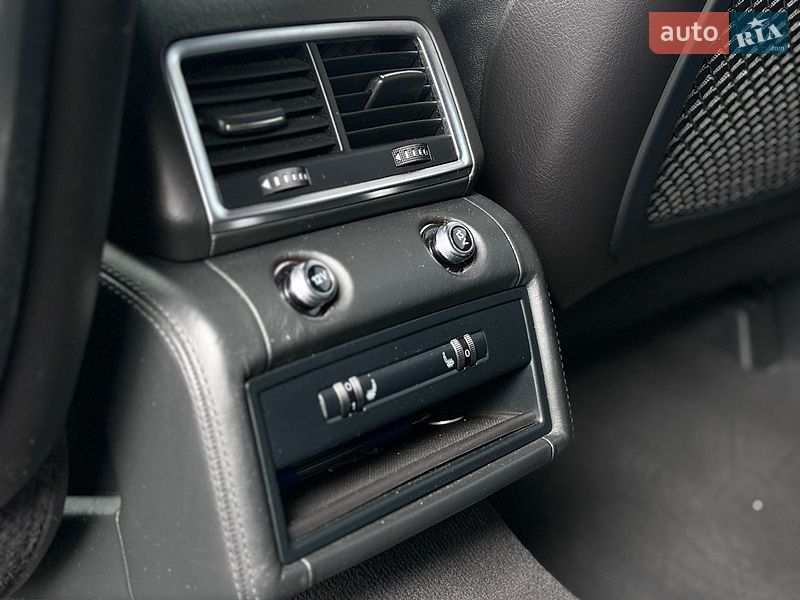 Позашляховик / Кросовер Audi Q7 2013 в Самборі