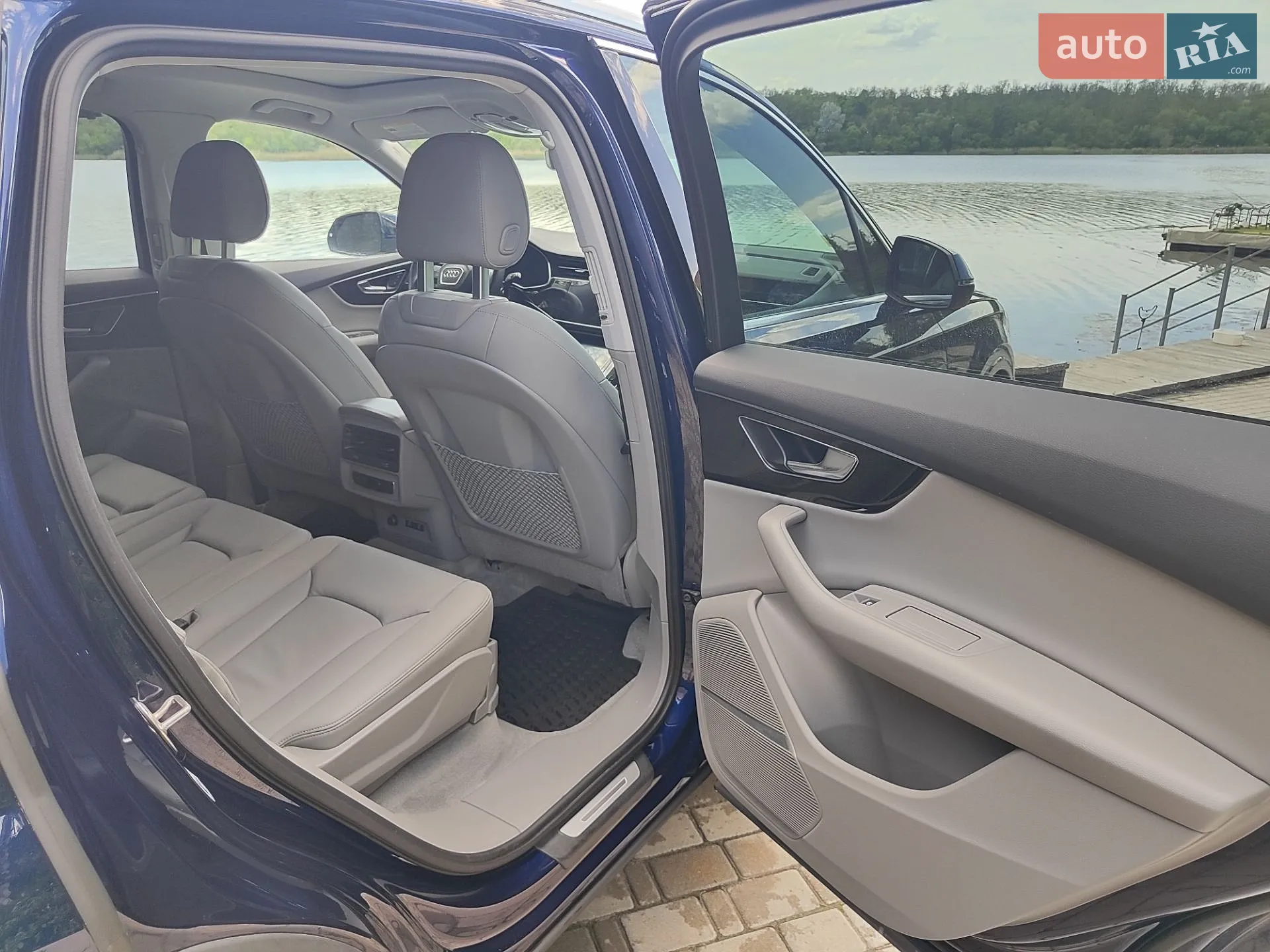 2022 Audi Q7 - мініатюра 24
