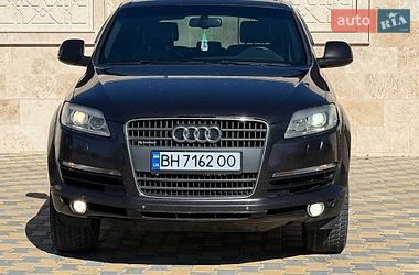Позашляховик / Кросовер Audi Q7 2007 в Балті