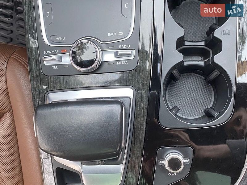 Внедорожник / Кроссовер Audi Q7 2017 в Киеве