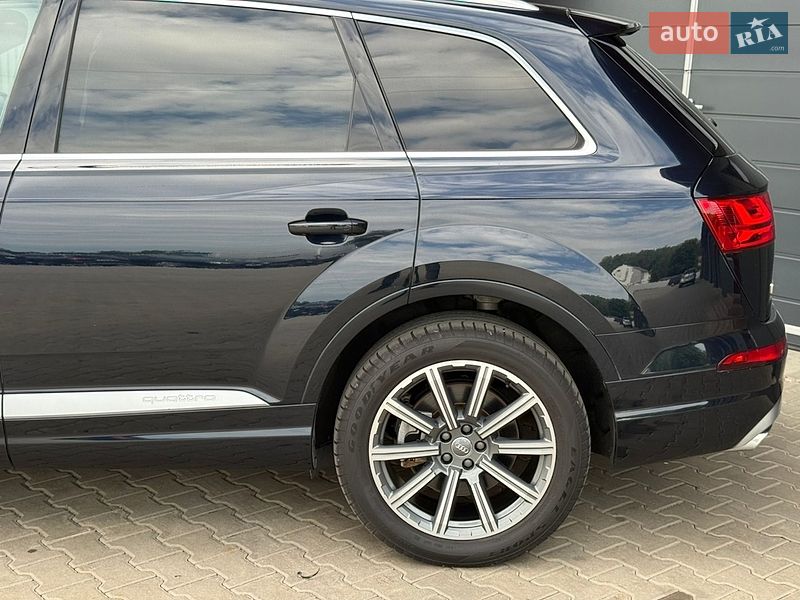 Внедорожник / Кроссовер Audi Q7 2017 в Ковеле