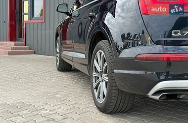 Внедорожник / Кроссовер Audi Q7 2017 в Ковеле
