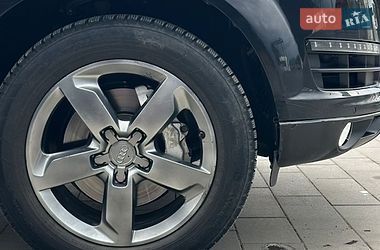 Внедорожник / Кроссовер Audi Q7 2013 в Надворной