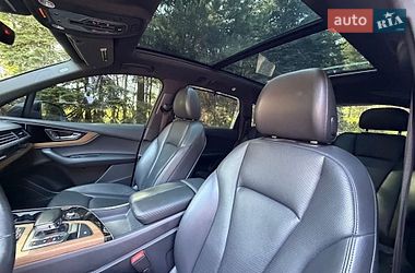Внедорожник / Кроссовер Audi Q7 2016 в Киеве