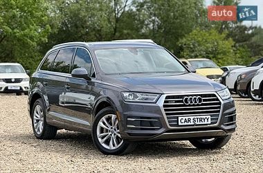 Позашляховик / Кросовер Audi Q7 2018 в Стрию