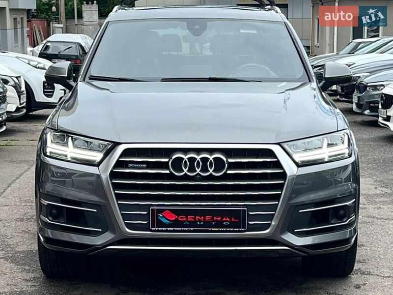 Позашляховик / Кросовер Audi Q7 2017 в Одесі
