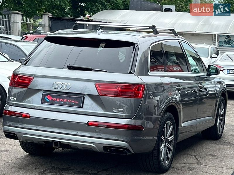 Позашляховик / Кросовер Audi Q7 2017 в Одесі