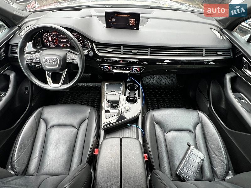 Позашляховик / Кросовер Audi Q7 2017 в Одесі