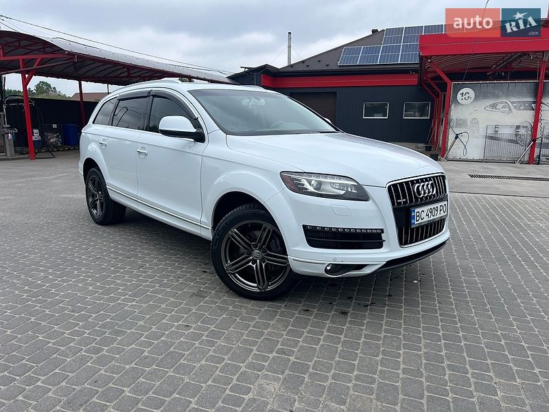 Позашляховик / Кросовер Audi Q7 2012 в Яворові