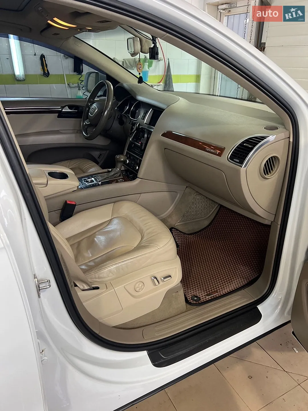 2012 Audi Q7 - мініатюра 16