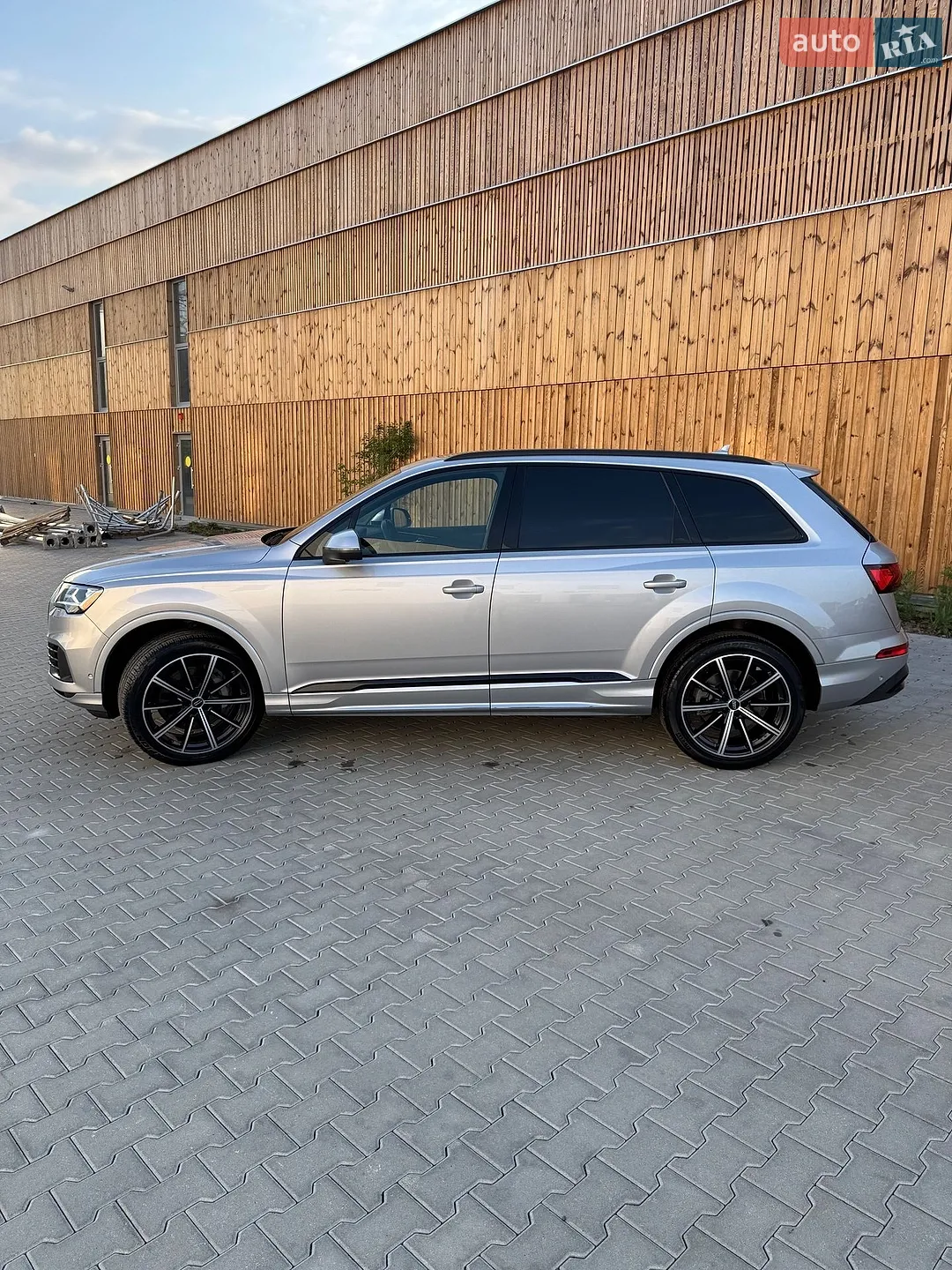 2020 Audi Q7 - мініатюра 4
