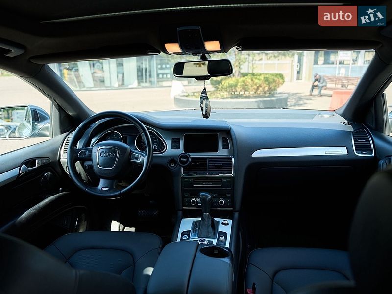 Позашляховик / Кросовер Audi Q7 2011 в Рівному фото 16 Позашляховик / Кросовер Audi Q7 2011 в Рівному