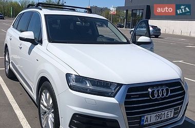 Внедорожник / Кроссовер Audi Q7 2015 в Буче