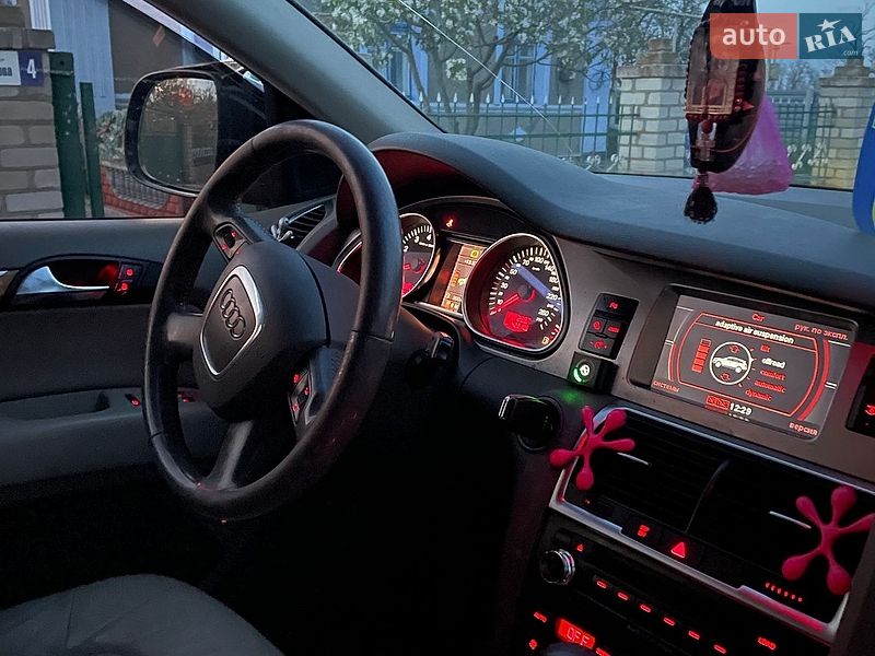 Внедорожник / Кроссовер Audi Q7 2006 в Николаеве фото 2 Внедорожник / Кроссовер Audi Q7 2006 в Николаеве