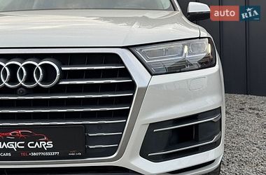Внедорожник / Кроссовер Audi Q7 2016 в Луцке