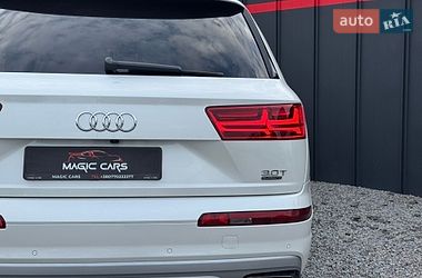 Внедорожник / Кроссовер Audi Q7 2016 в Луцке