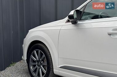 Внедорожник / Кроссовер Audi Q7 2016 в Луцке