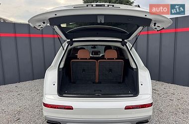 Внедорожник / Кроссовер Audi Q7 2016 в Луцке