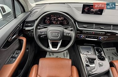 Внедорожник / Кроссовер Audi Q7 2016 в Луцке