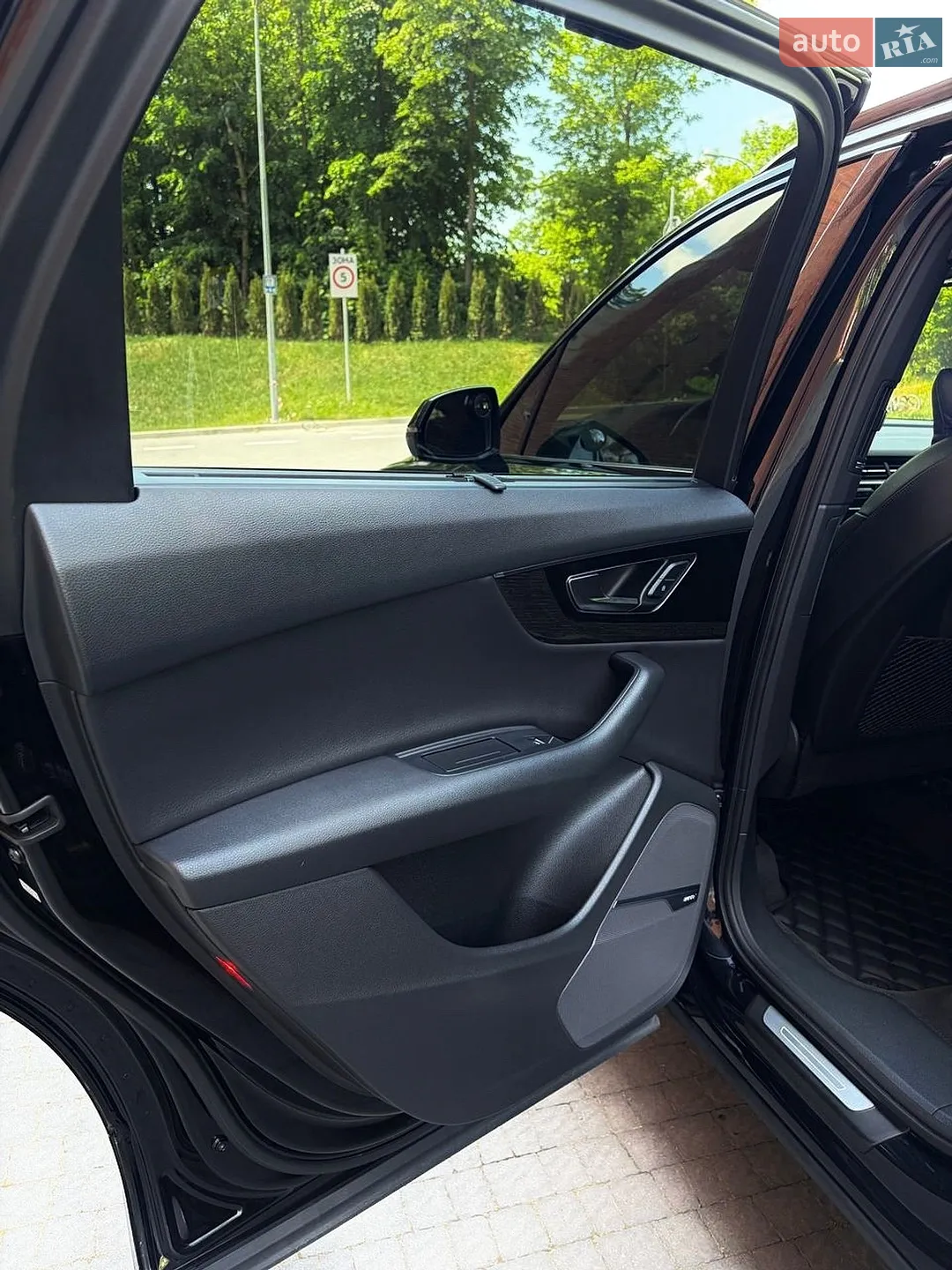 2016 Audi Q7 - мініатюра 15