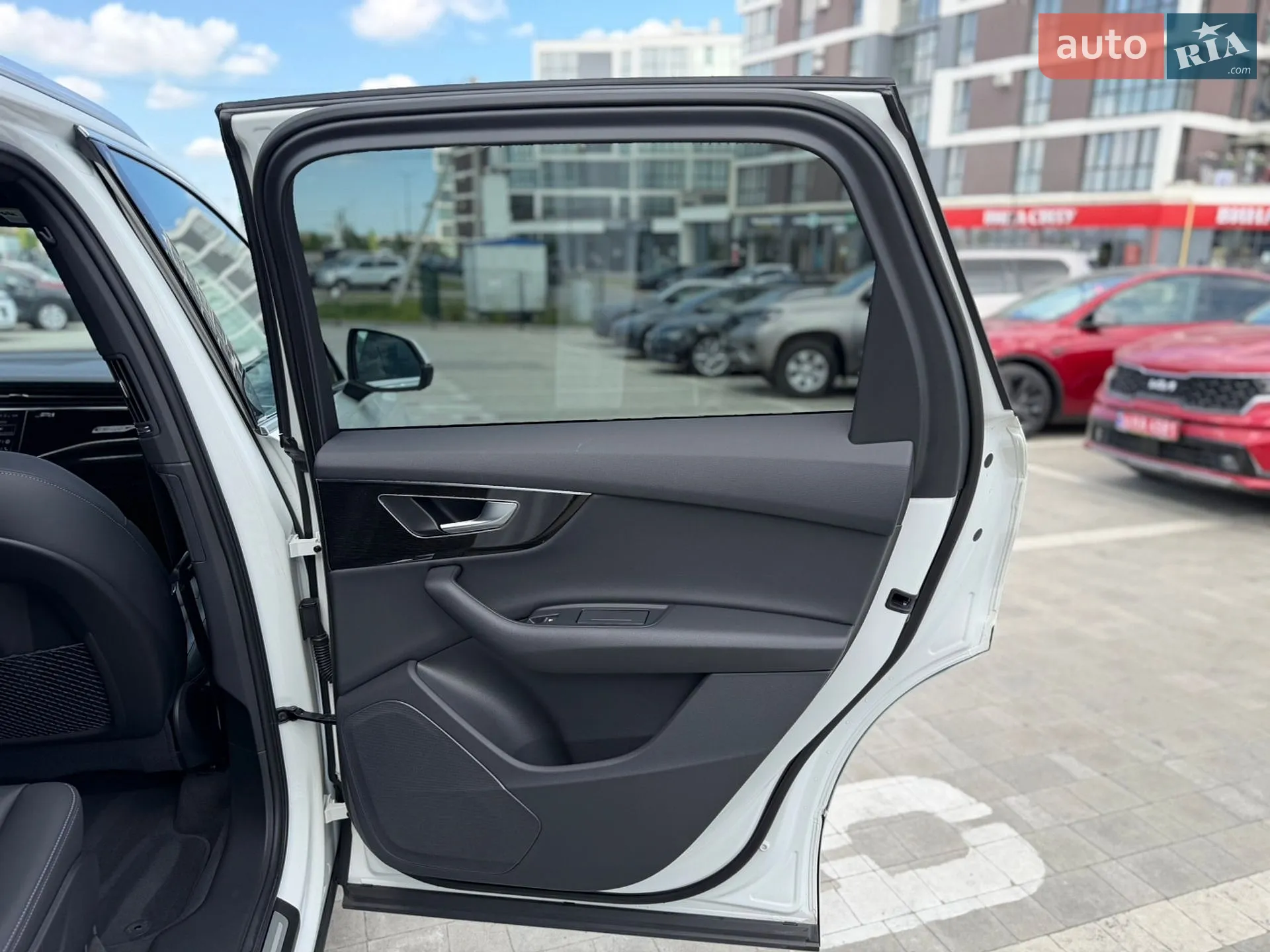 2024 Audi Q7 - мініатюра 32