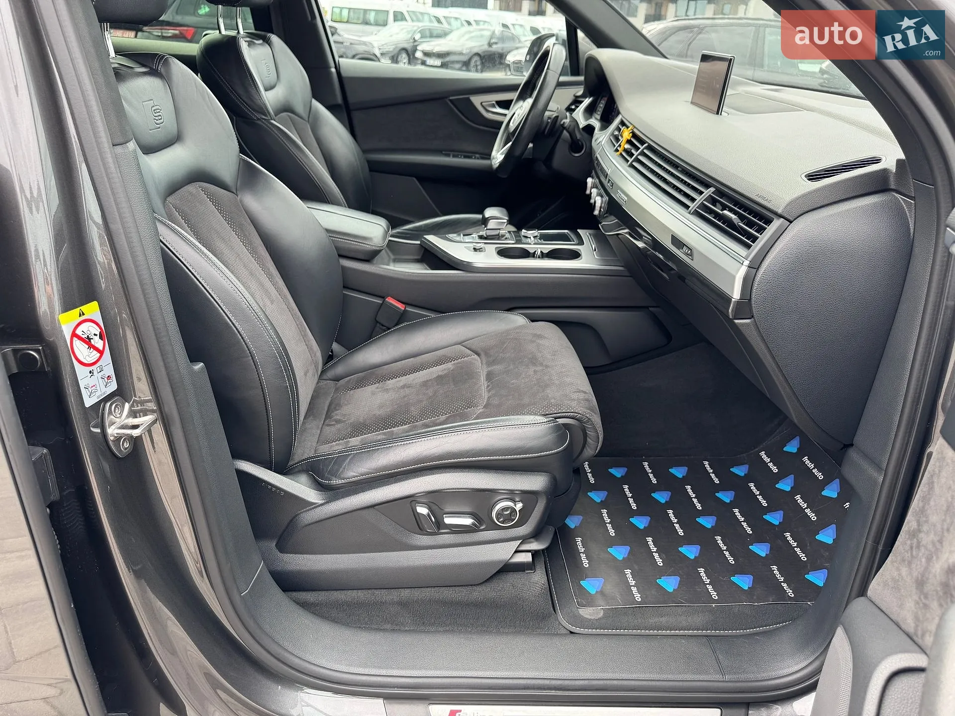 2018 Audi Q7 - мініатюра 37