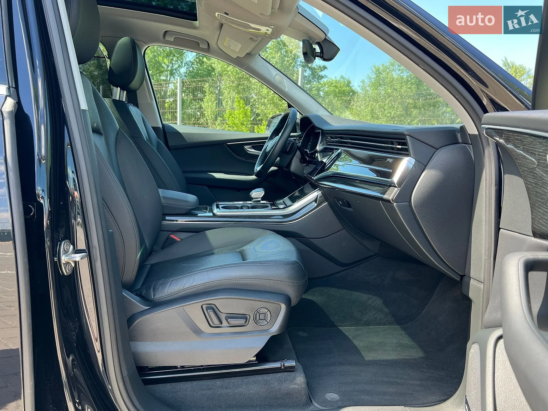 2020 Audi Q7 - мініатюра 31