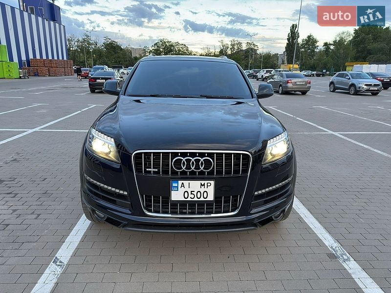 Внедорожник / Кроссовер Audi Q7 2014 в Броварах