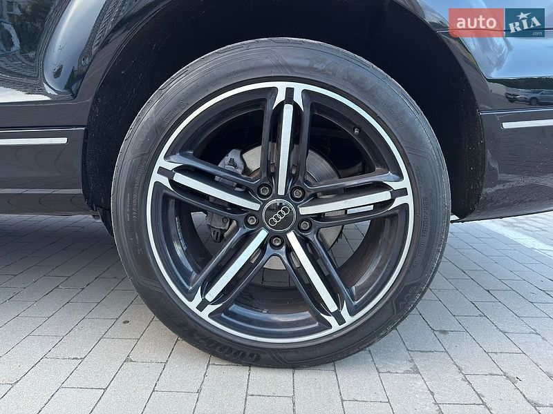 Внедорожник / Кроссовер Audi Q7 2014 в Броварах