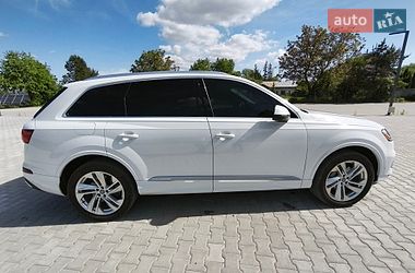 Внедорожник / Кроссовер Audi Q7 2020 в Тернополе