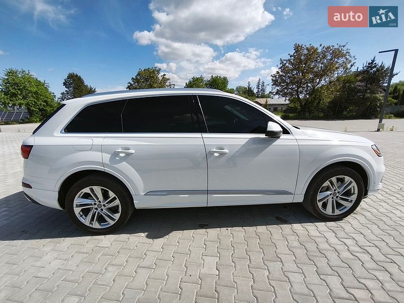 Внедорожник / Кроссовер Audi Q7 2020 в Тернополе