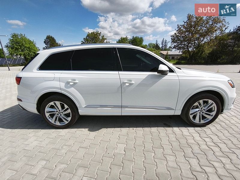 Внедорожник / Кроссовер Audi Q7 2020 в Тернополе