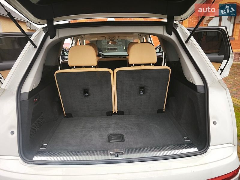 Внедорожник / Кроссовер Audi Q7 2020 в Тернополе