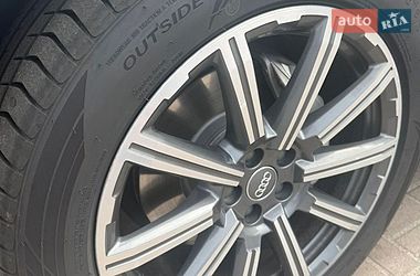 Позашляховик / Кросовер Audi Q7 2016 в Черкасах