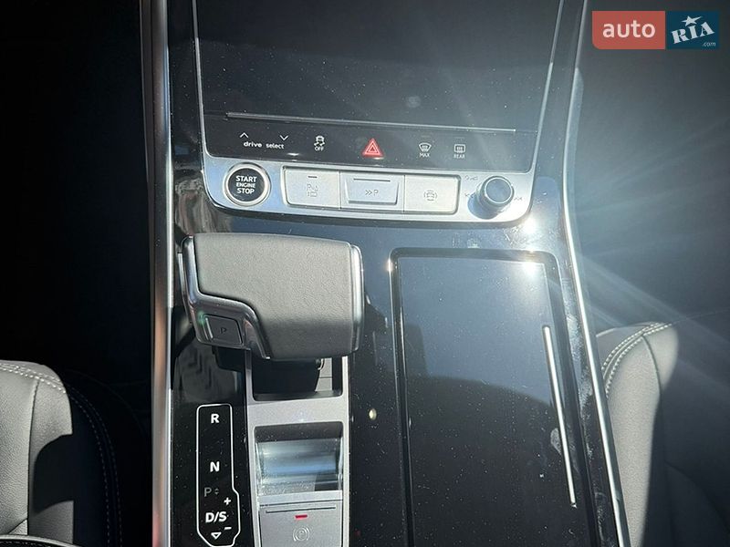 Позашляховик / Кросовер Audi Q7 2025 в Києві