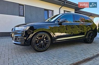 Позашляховик / Кросовер Audi Q7 2016 в Києві